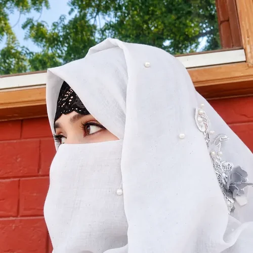 Fouzia Hussain